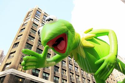 kermit_the_frog_in_macys_thanksgiving_day_parade_prev